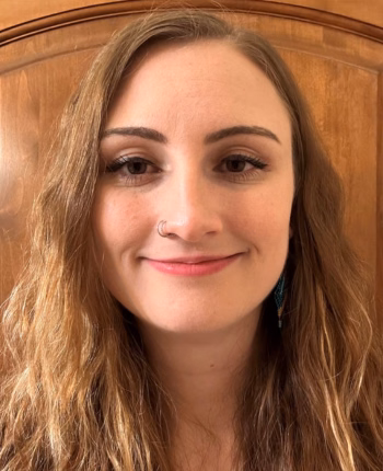 Hannah Molloy (she/her) – Denver, Colorado
