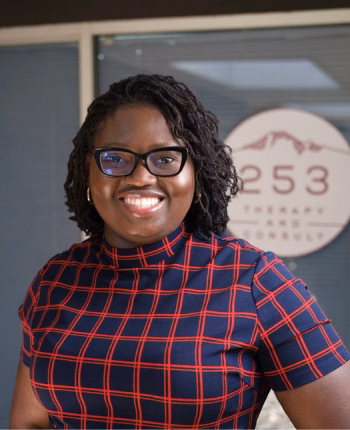 Phebe Brako-Owusu (she/her) – Puyallup, Washington