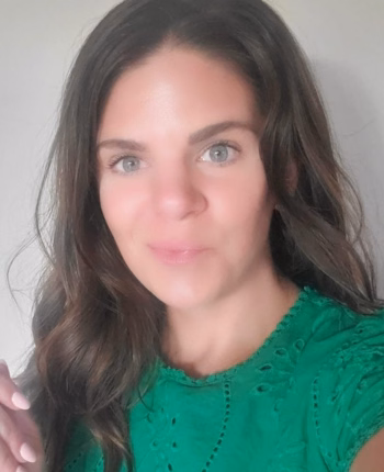 Amanda Lawrence (she/her) – Gretna, Nebraska